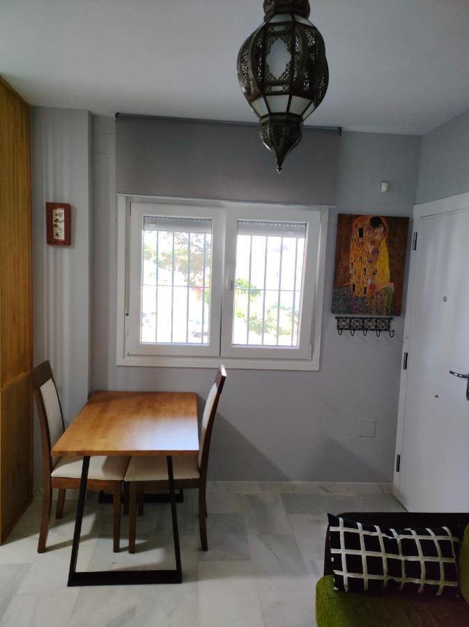 דירות צ'יקלנה דה לה פרונטרה Coqueto Apartamento En La Barrosa De Un Dormitorio מראה חיצוני תמונה