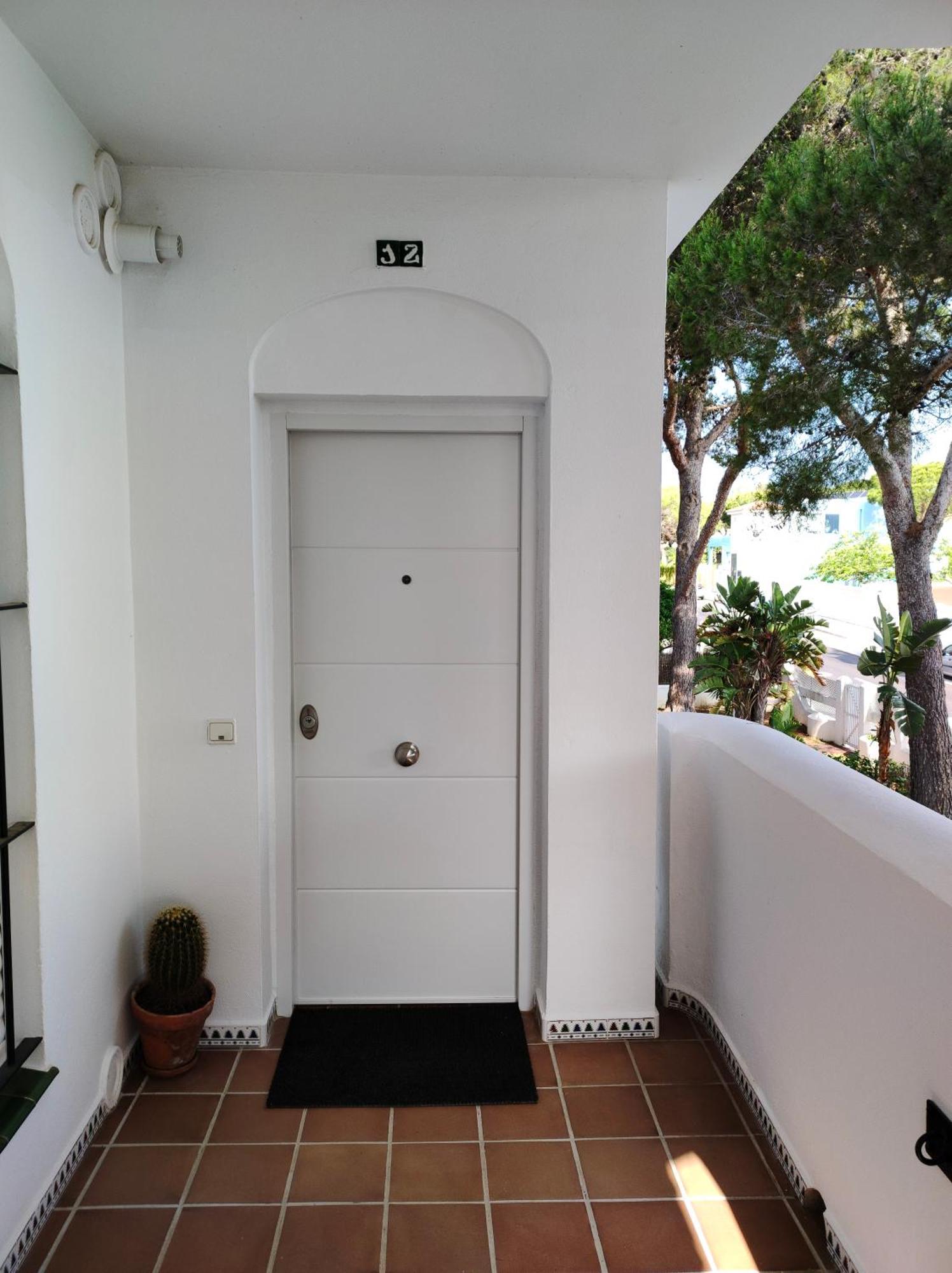 דירות צ'יקלנה דה לה פרונטרה Coqueto Apartamento En La Barrosa De Un Dormitorio מראה חיצוני תמונה
